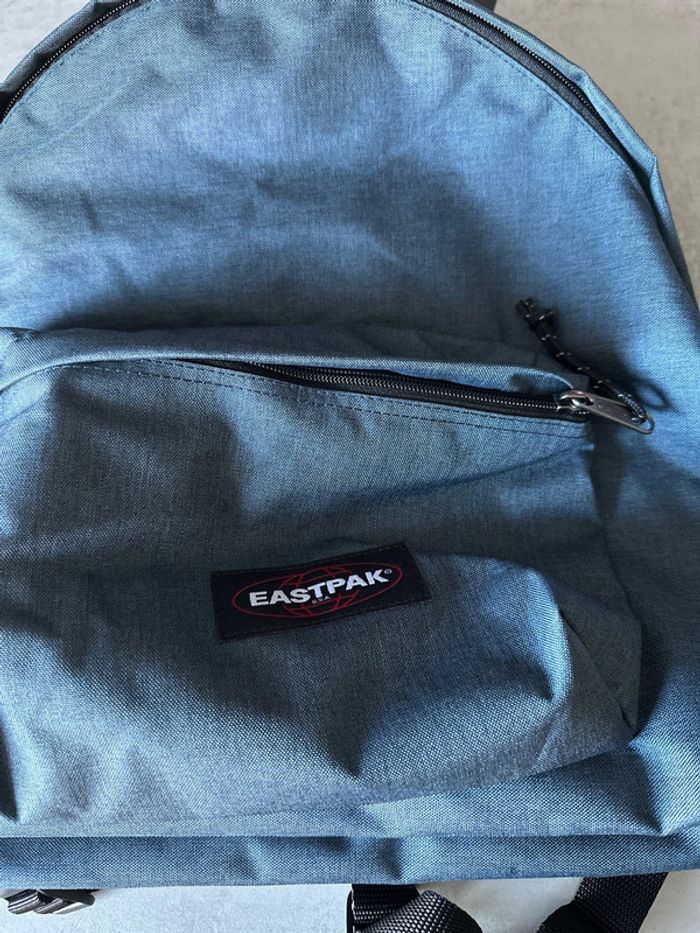 Sac à dos Eastpak 24L - photo numéro 2