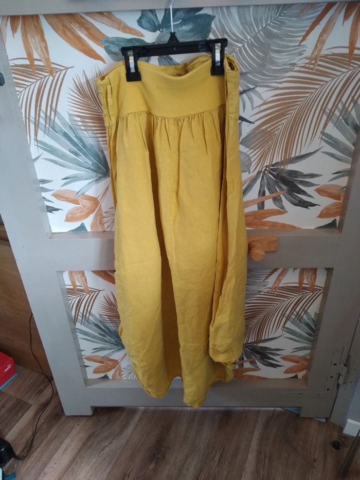 Jupe jaune vif