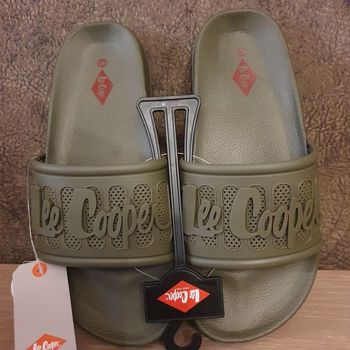 Chaussures de plage homme Couleur Kaki Pointure 40 Lee Cooper