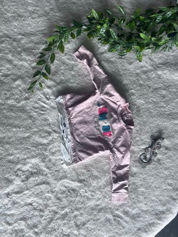 Haut manche longue « Super Cat » en 9 mois 