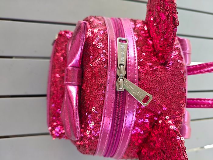 Magenta loungefly - photo numéro 3