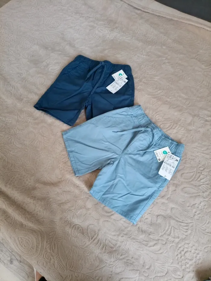 Shorts neufs 4 ans Kiabi lot de 2