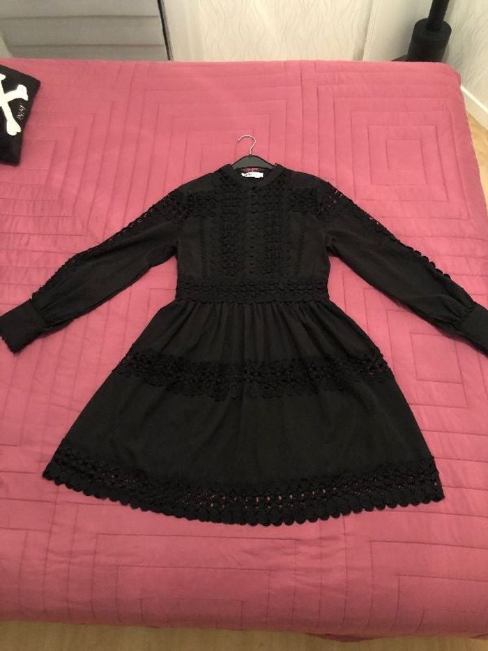 Magnifique Robe Dentelle/Broderie Goth Emo
