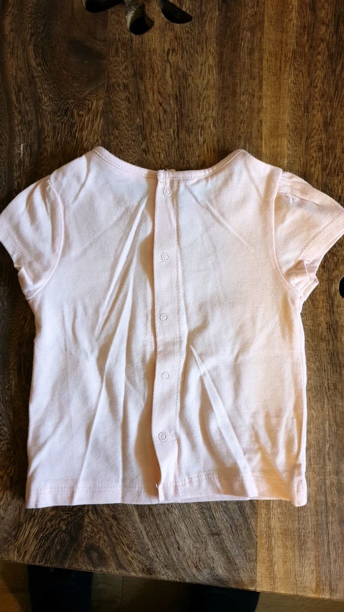 T-shirt manches courtes, neuf, 6 mois. - photo numéro 3