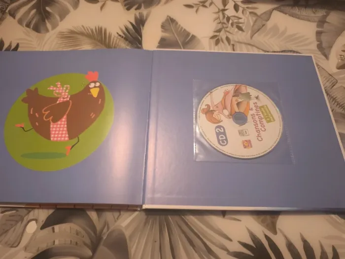 Album avec CD 100 chansons et comptines - photo numéro 6