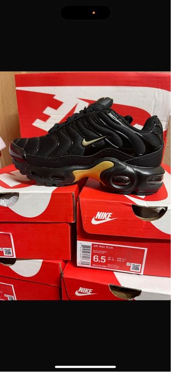 Nike tn noir doré 33