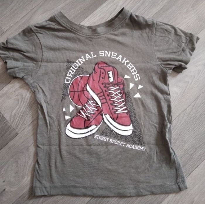 Lot 2 T-shirt 5 ans - photo numéro 2