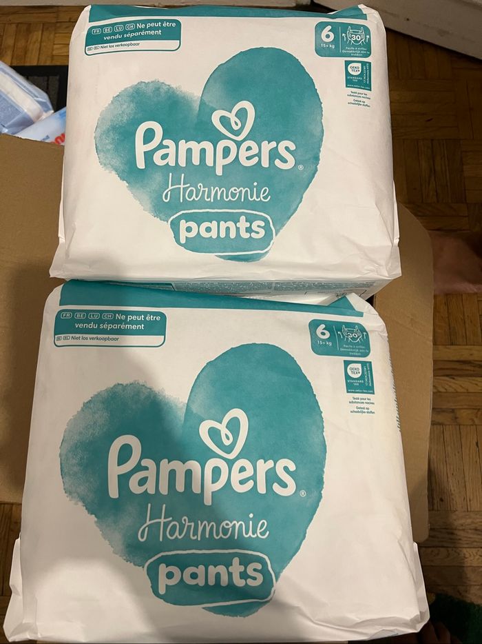 60 Pampers Harmonie Pants taille 6