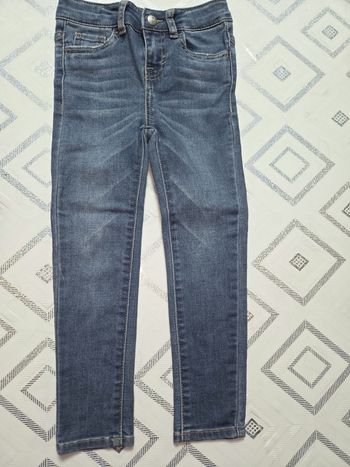 Jeans levi's 4 ans