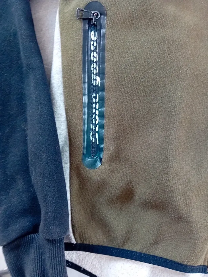 Veste polaire zippé taille L/40 - photo numéro 3