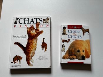 Lot de 2 livres chiens/chats