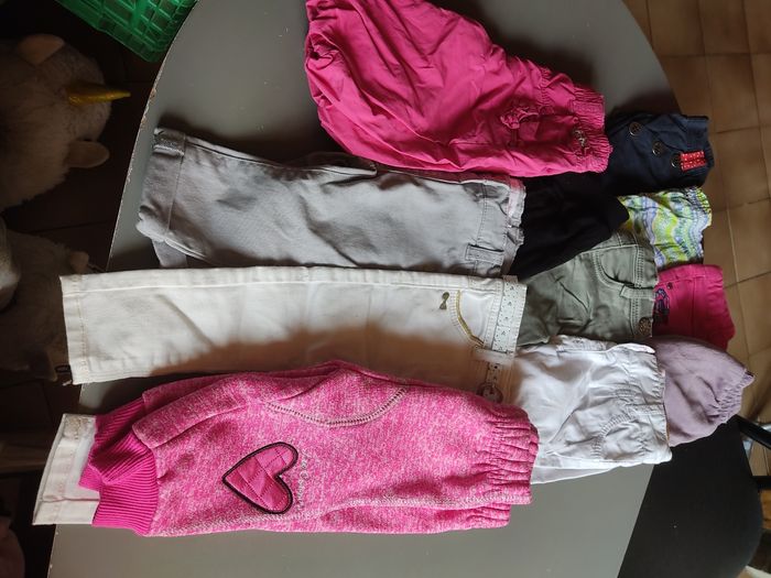 Lot de 11 pantalon fille taille 6 mois