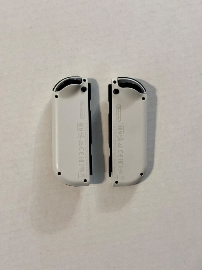 Nintendo Switch modèle OLED - photo numéro 6