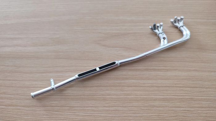 Ligne échappement pièce détachée miniature 1/18 Burago Alfa Romeo 2300 spider 1932 #B61 - photo numéro 2