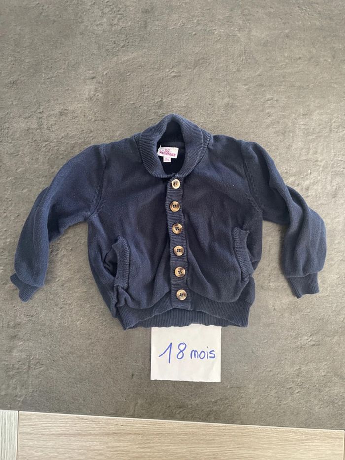 Gilet bleu marine pommette