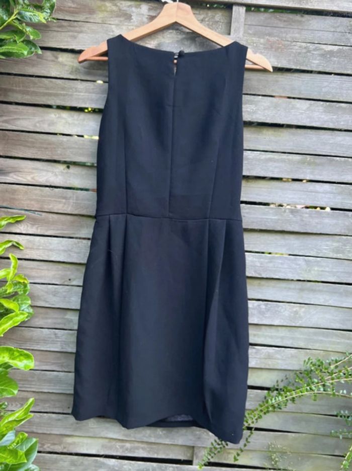 Élégante robe noire Laura Clément vendue par La Redoute, taille 38, en très bon état. - photo numéro 6