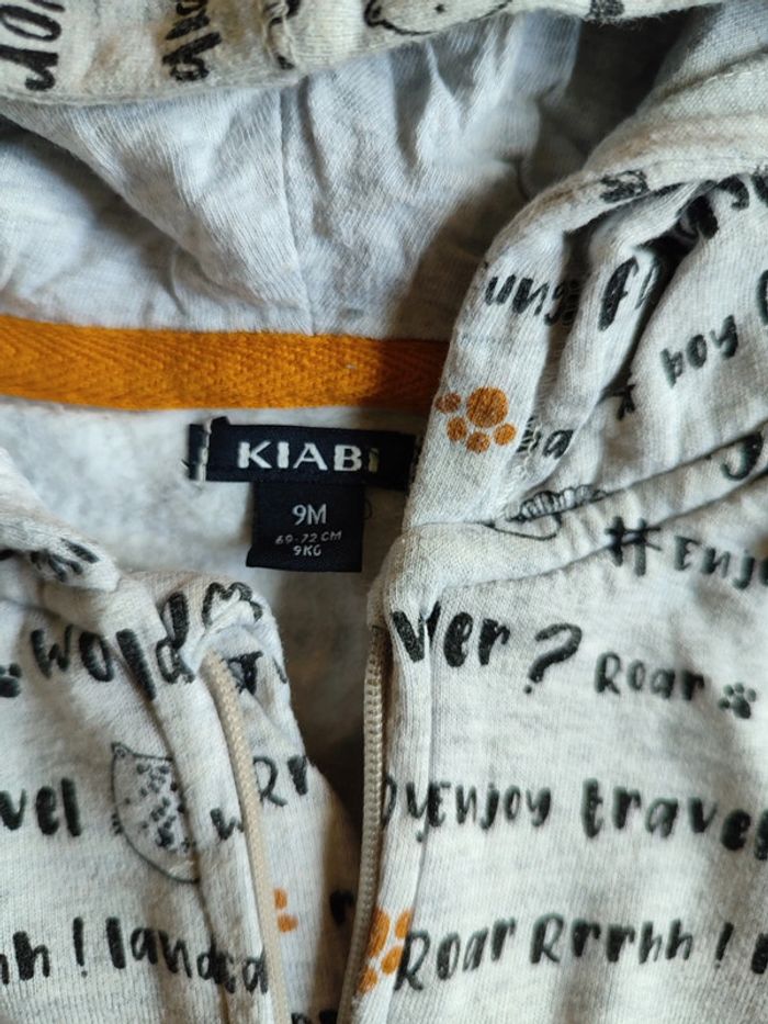 Lot tenue pantalon sarouel denim et sweat zippé gris à capuche Kiabi en 9M - photo numéro 3