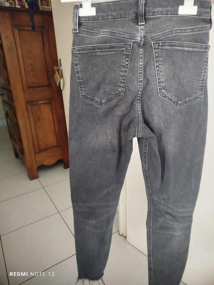 #kytie30fille. Jean taille 30/w26/l30 pour une fille de 12 ans - photo numéro 5