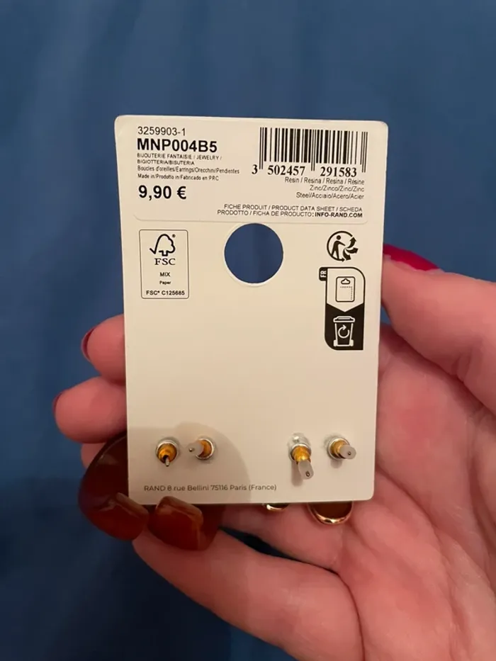 Boucles d’oreilles dorées - photo numéro 2