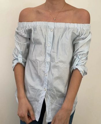 Chemise à épaule dénudées