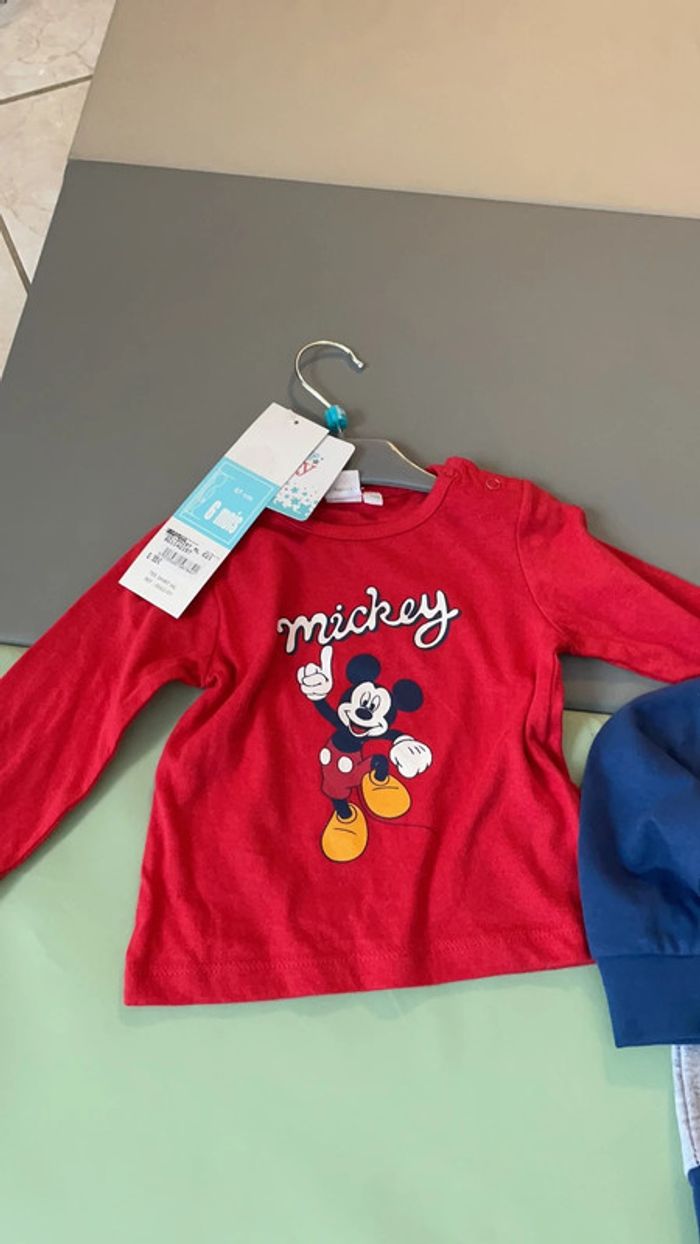 Lot Mickey 6 mois - photo numéro 2