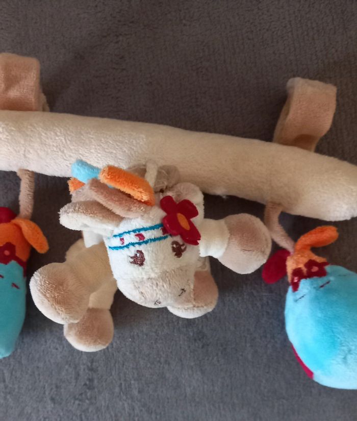 Barre d'activités à scratch cheval indien - noukies - photo numéro 2