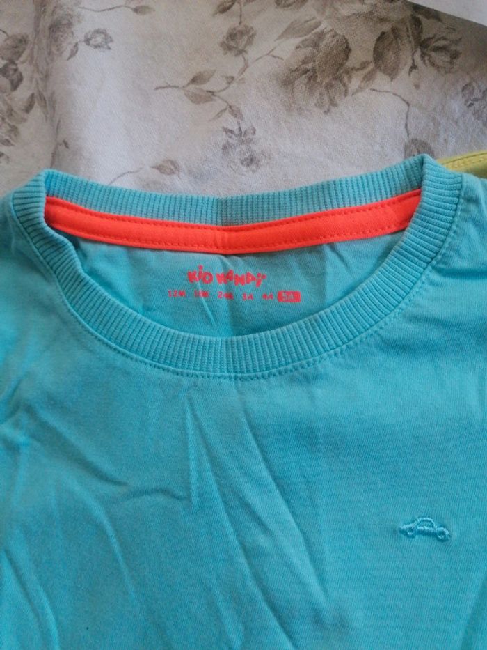 Lot t shirt 5ans kidkanai - photo numéro 2