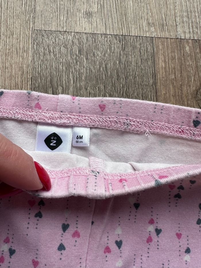 - Legging Grain de blé - 6 mois - Très bon état - photo numéro 2