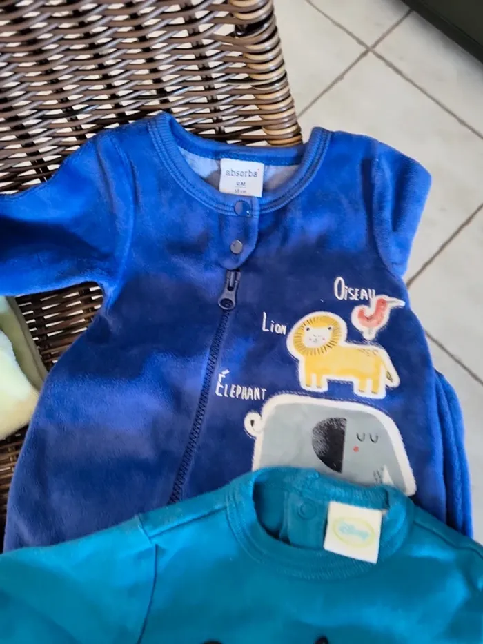 Lot pyjamas naissance - photo numéro 4