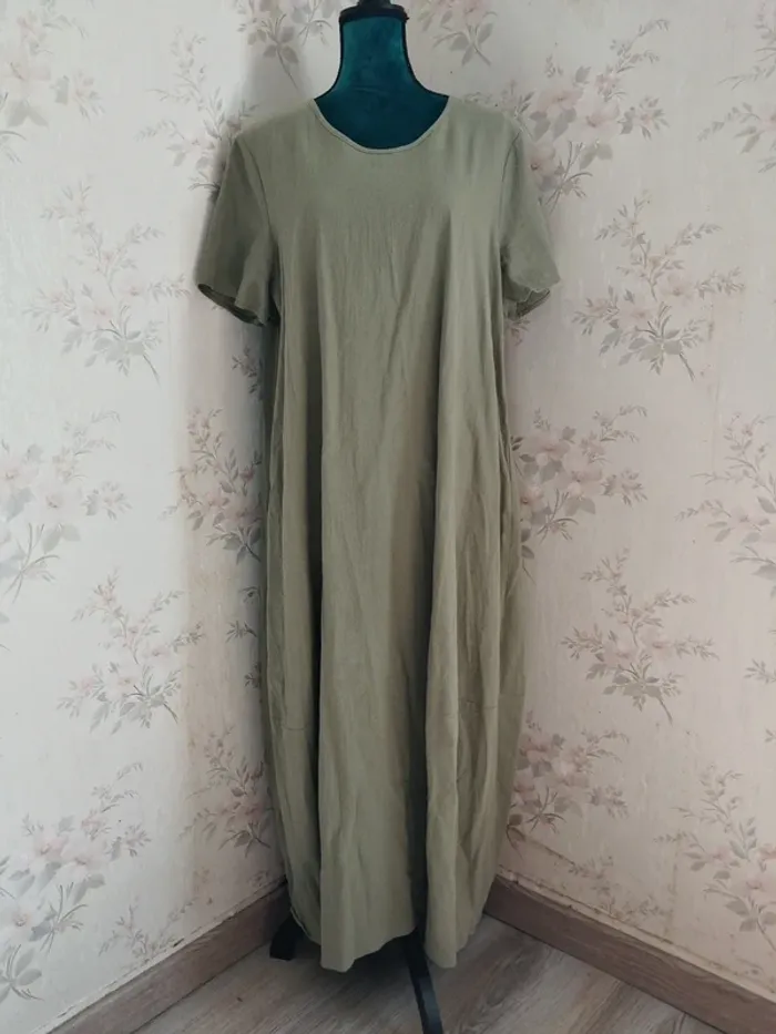 Robe longue kaki coupe "boule" sur le bas / shein / (44-0XL) - photo numéro 2