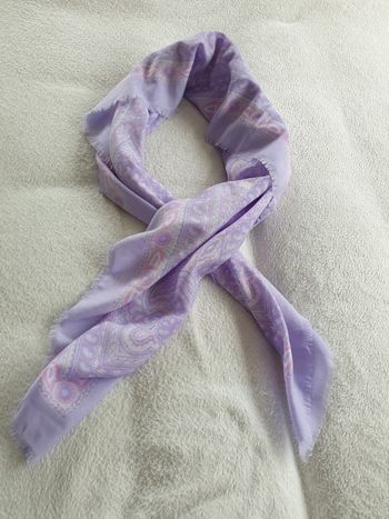 Grand foulard carré vintage