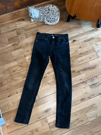 Jeans noir gris skinny très bon état C&a 10ans/140