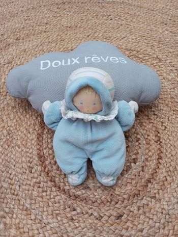 Doudou poupée
