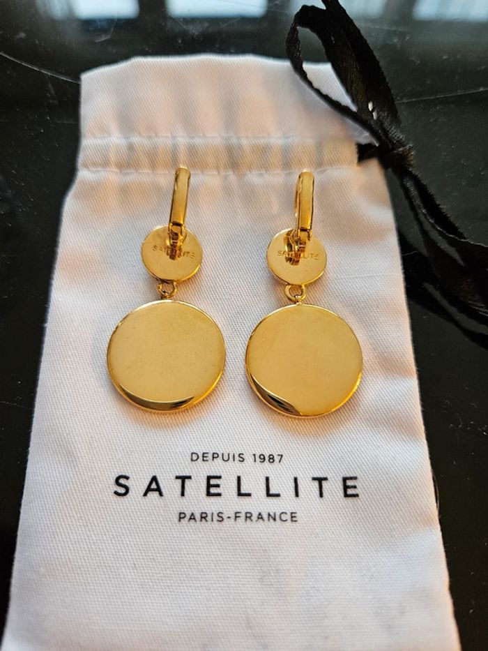 Boucles d'oreilles neuves Satellite - photo numéro 2