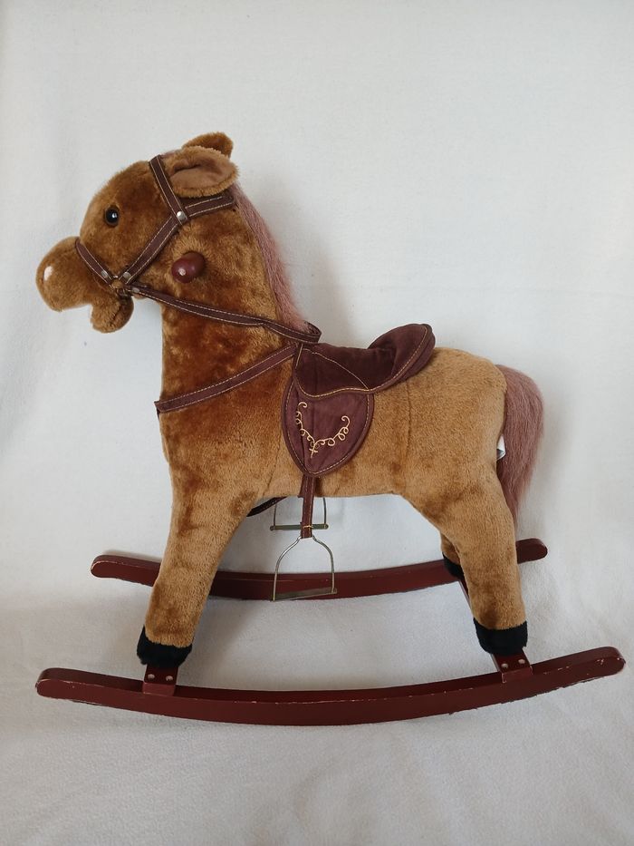 Cheval à bascule - photo numéro 2