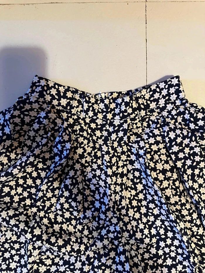 Jolie pantalon large femme T36/38 neuf - photo numéro 4
