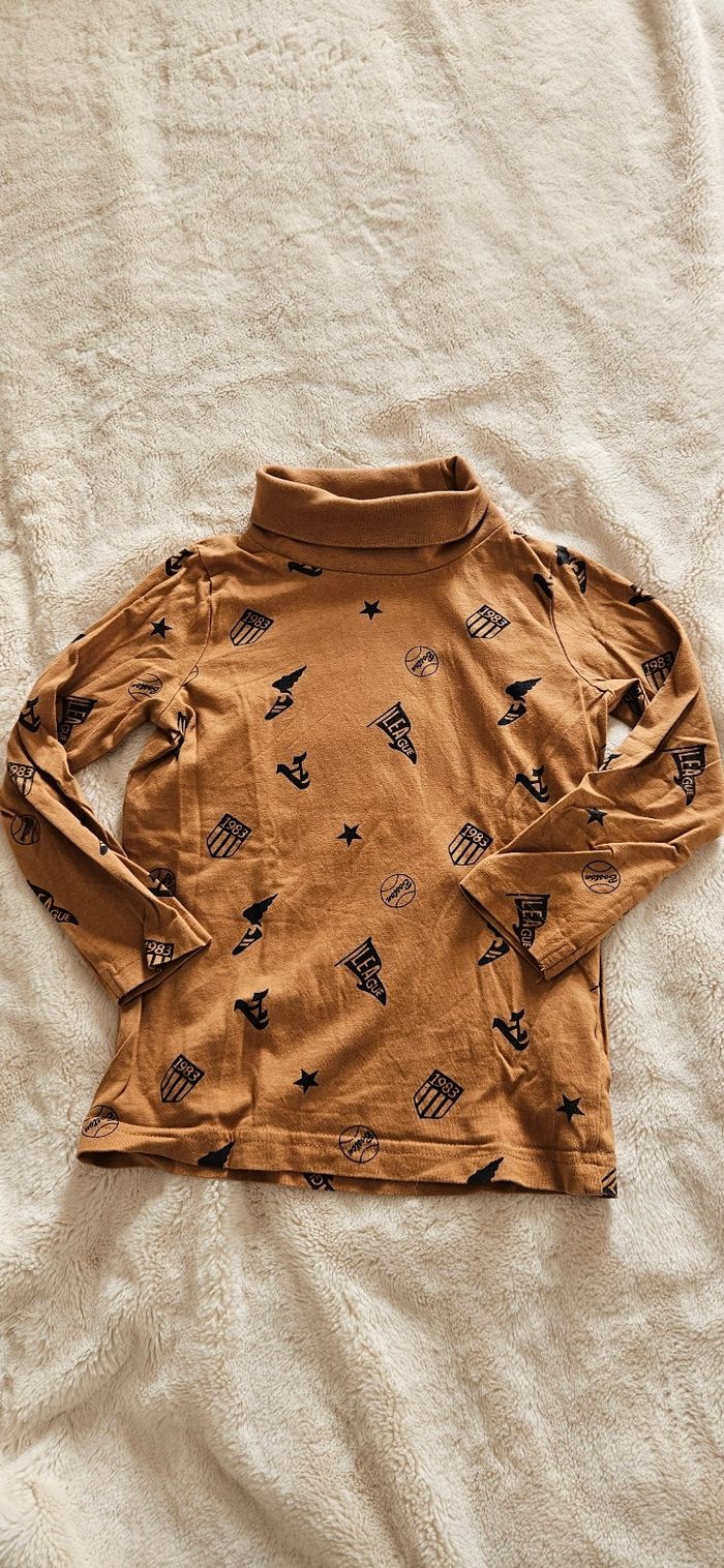 Haut manche longue garçon 4 ans