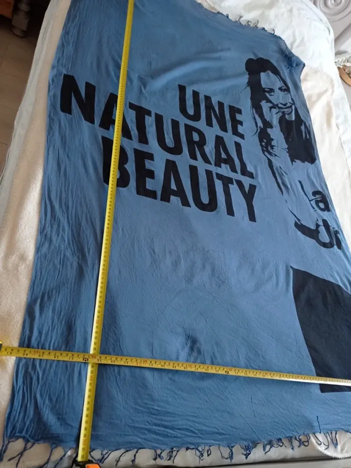 Paréo/ Foulard Une - photo numéro 5