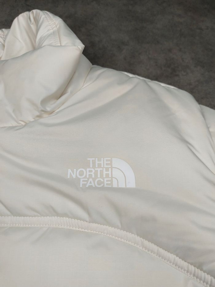 Doudoune The North Face Femme - Taille M
 Neuve avec étiquette - photo numéro 2