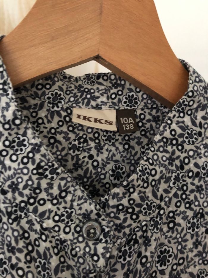 Chemise / blouse fleurie tons gris IKKS 10 ans - photo numéro 5