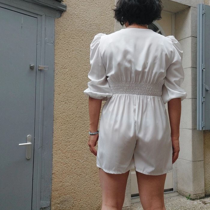 Superbe combinaison neuve taille unique - photo numéro 4