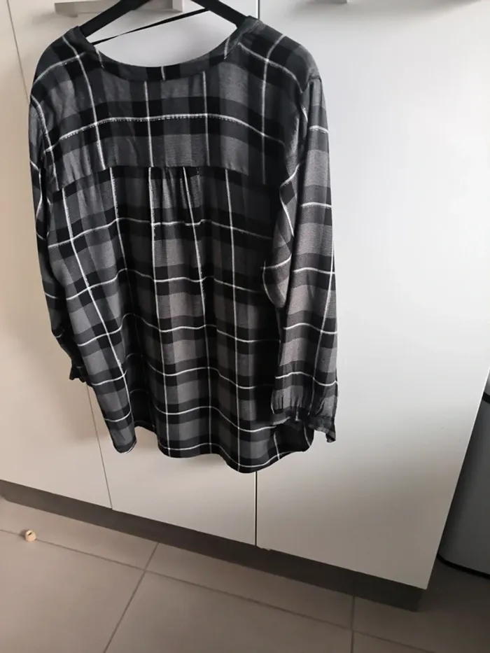 Chemise manches longues - photo numéro 2