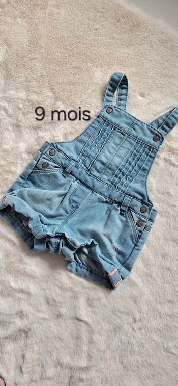 Salopette short TAO en jean taille 9 mois