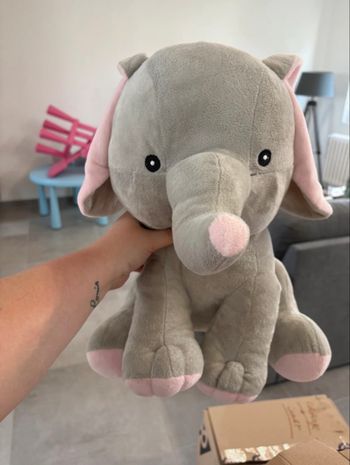 Peluche éléphant 