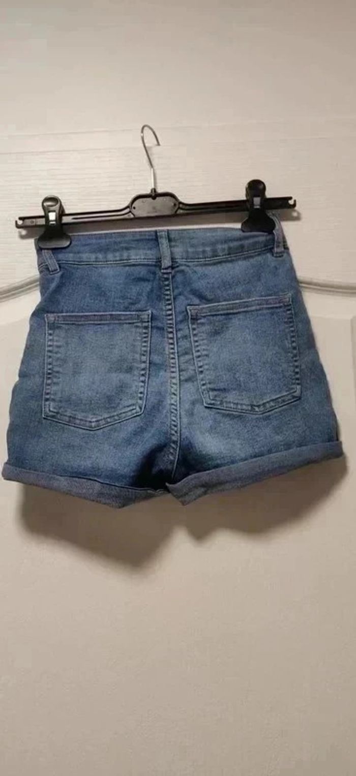 Short en jean bleu H&M 34 - photo numéro 2