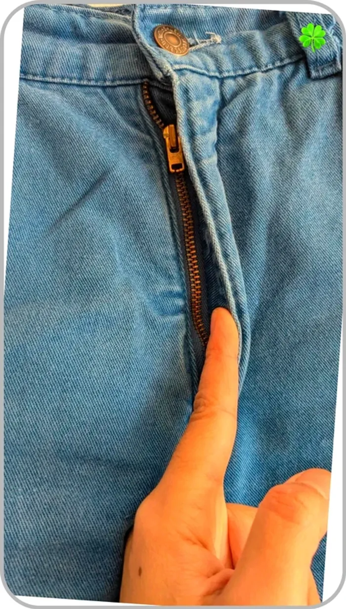 Jeans Levi's Vintage femme 40 Made in France - photo numéro 3