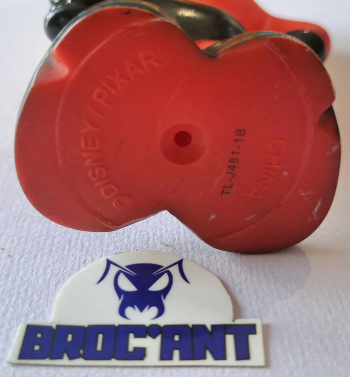 Figurine Disney Pixar Les Indestructibles Flèche - photo numéro 3