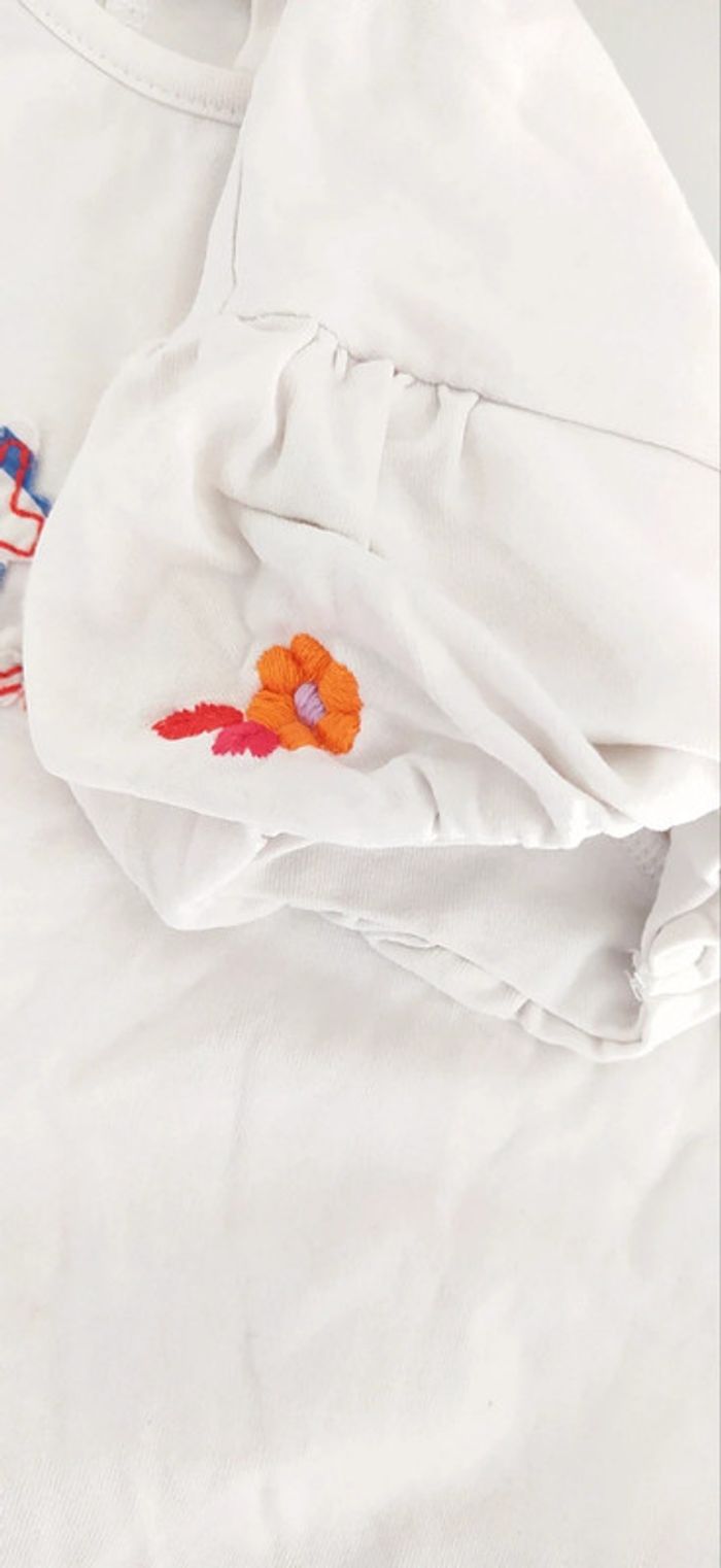 T-shirt catimini 3 ans neuf - photo numéro 4