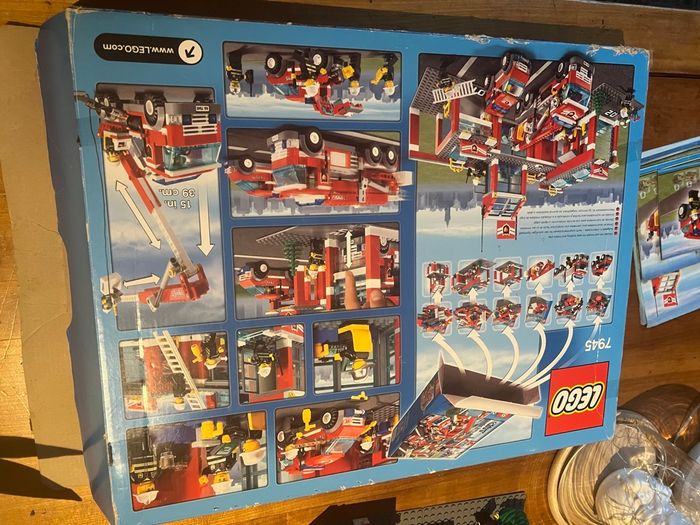 Lego caserne des pompiers 7945 - photo numéro 7