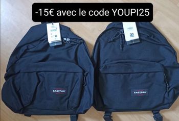 Deux cartons maque eastpack nous neuf